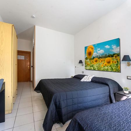 Hotel Anna Siena Nord Esterno foto