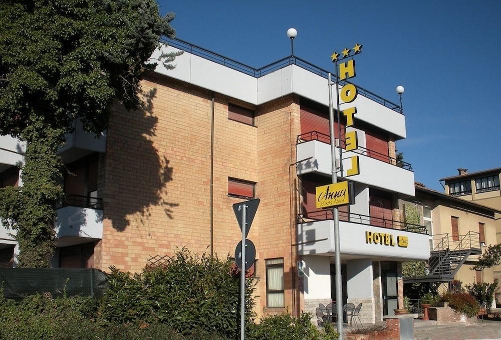 Hotel Anna Siena Nord Esterno foto
