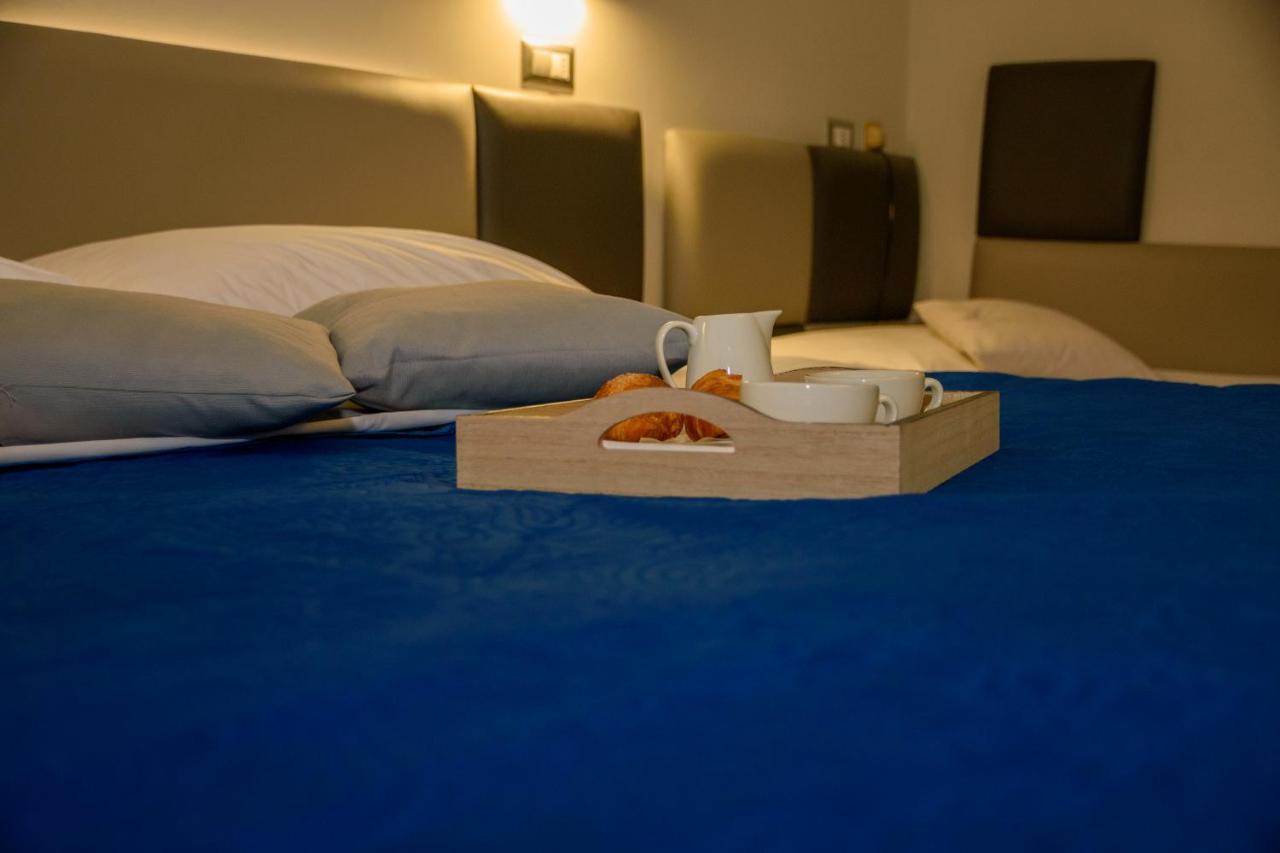 Hotel Anna Siena Nord Esterno foto