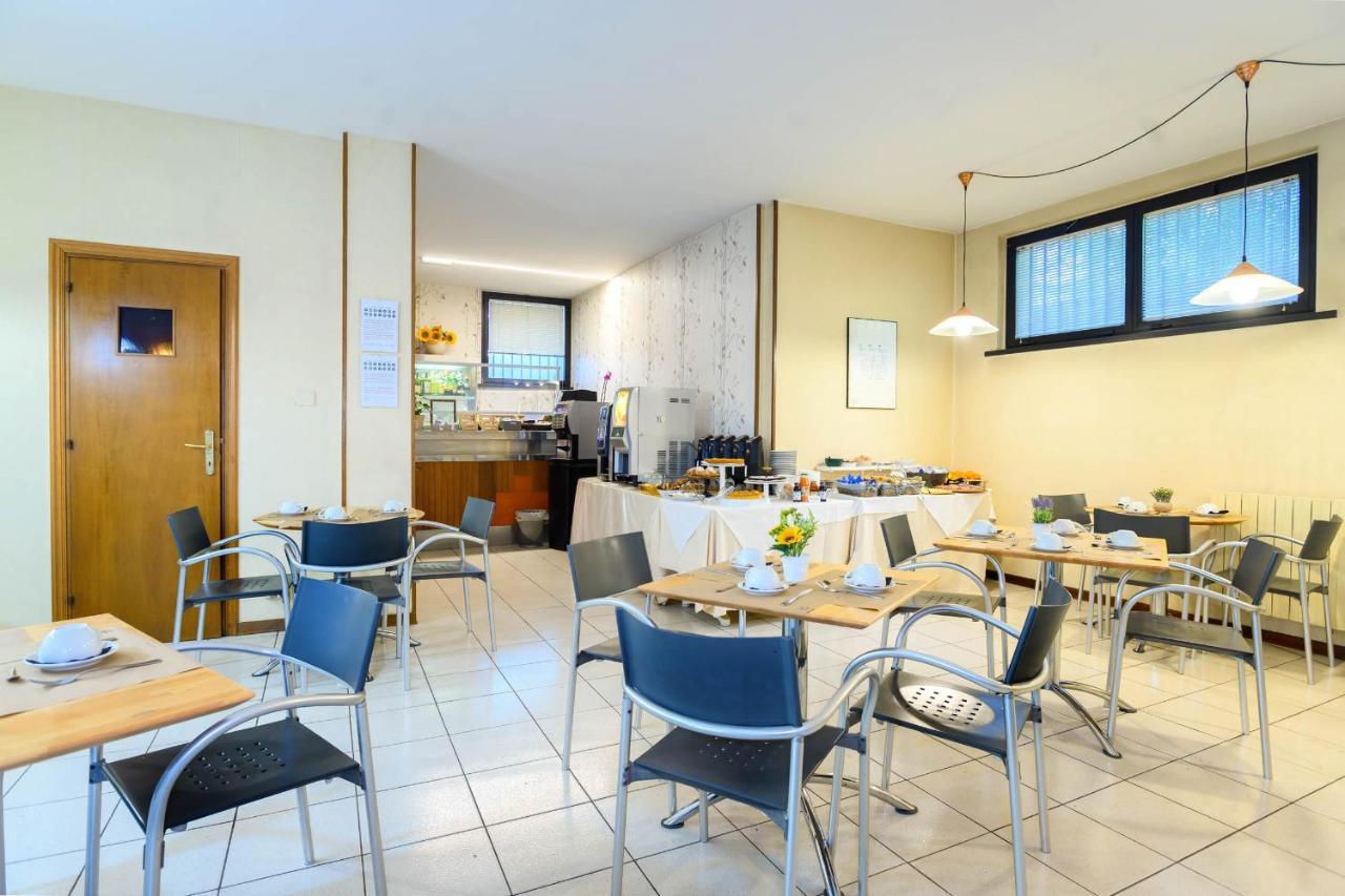Hotel Anna Siena Nord Esterno foto