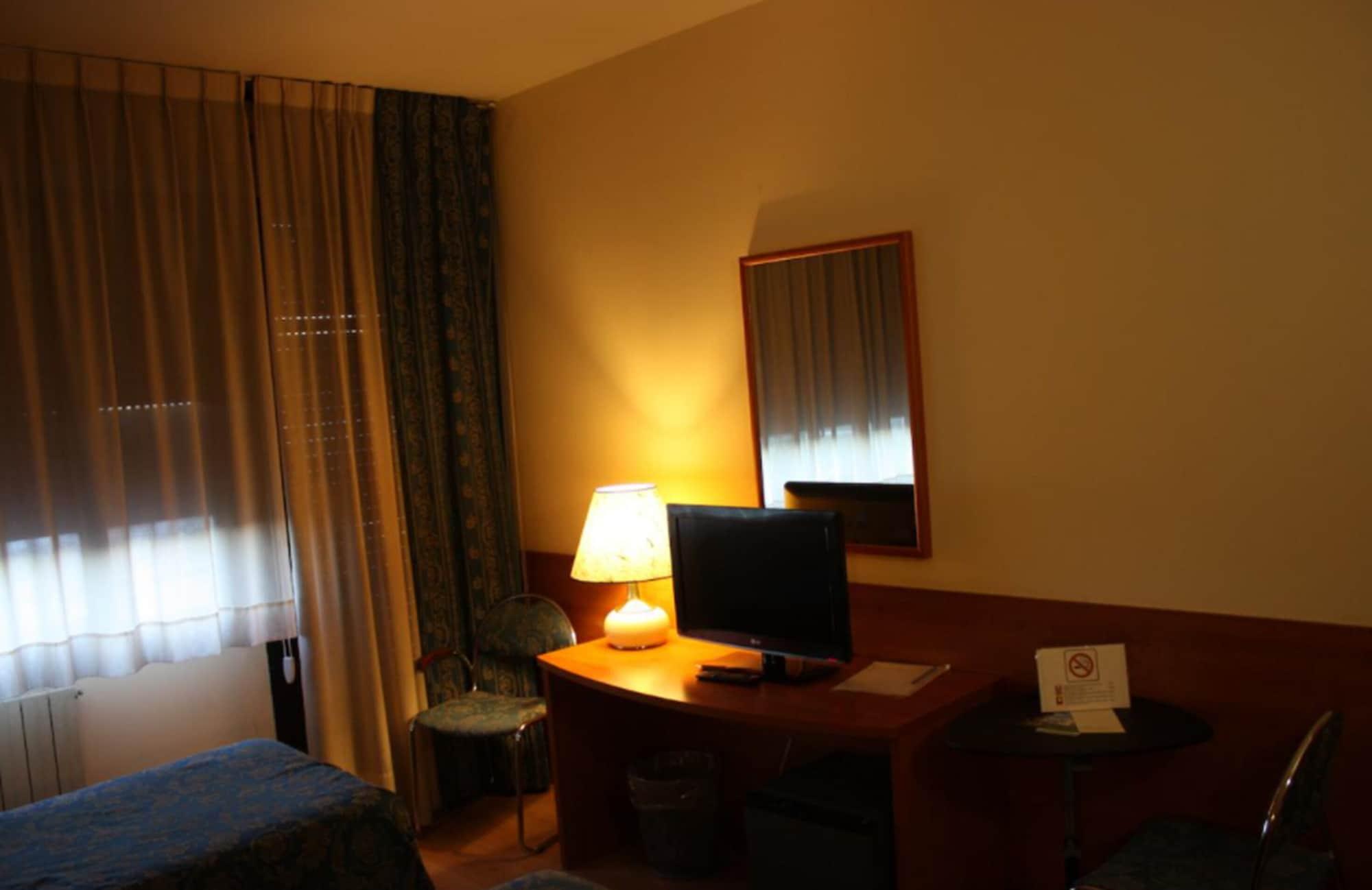 Hotel Anna Siena Nord Esterno foto