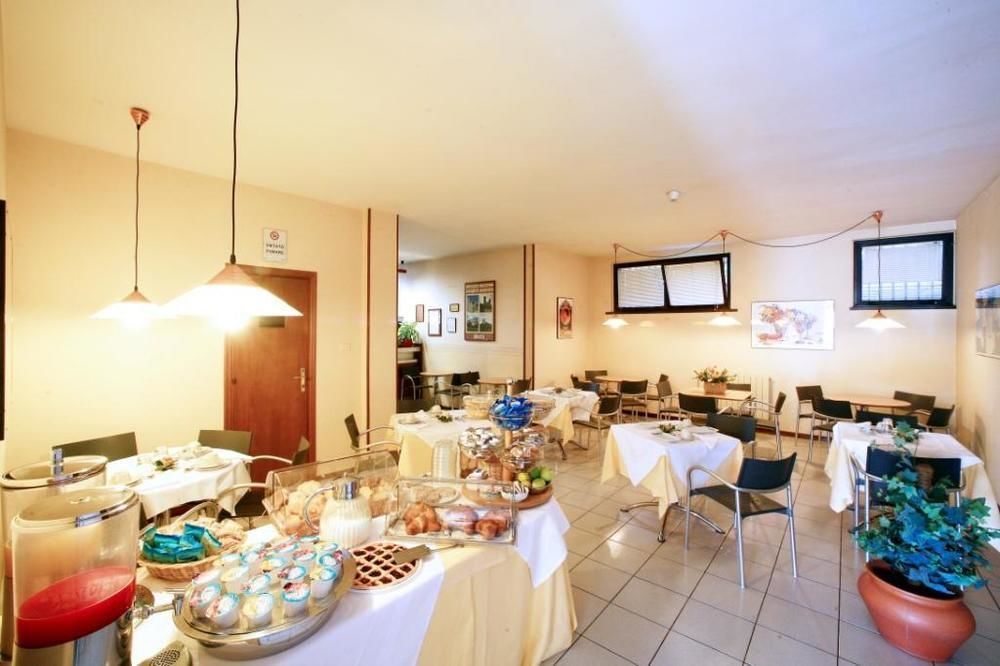 Hotel Anna Siena Nord Esterno foto